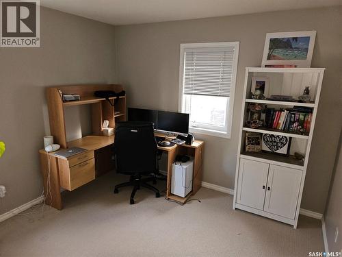 30 118 Pawlychenko Lane, Saskatoon, SK - Indoor Photo Showing Office