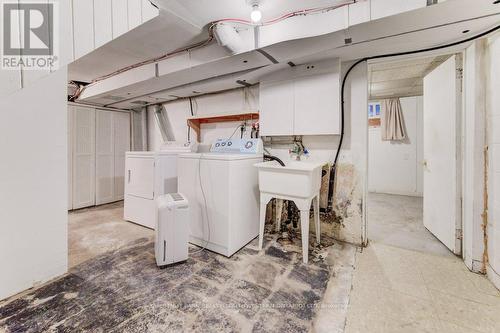 26 St. Leger Street, Kitchener, ON - Indoor Photo Showing Laundry Room