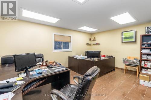5565 5Th Line, New Tecumseth, ON - Indoor Photo Showing Office