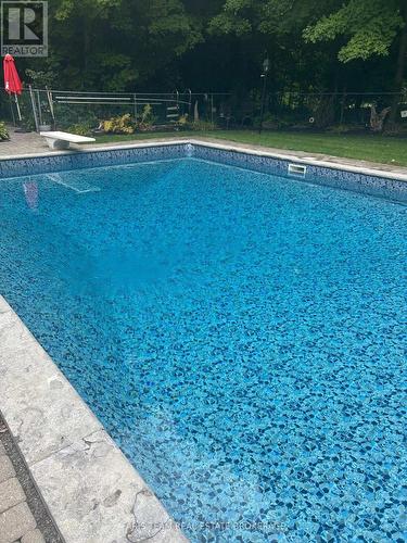 5565 5Th Line, New Tecumseth, ON - Outdoor With In Ground Pool