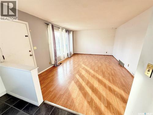 732 Duncan Drive, Weyburn, SK - Indoor Photo Showing Other Room