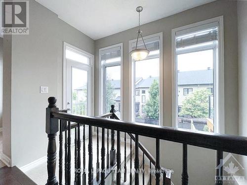 1070 Ottenbrite Crescent, Ottawa, ON - Indoor Photo Showing Other Room