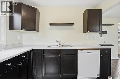 470 Hamilton Street, Regina, SK - Indoor Photo Showing Kitchen With Double Sink