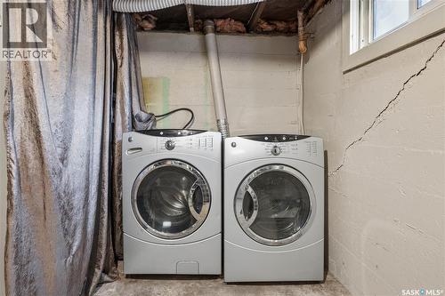 470 Hamilton Street, Regina, SK - Indoor Photo Showing Laundry Room