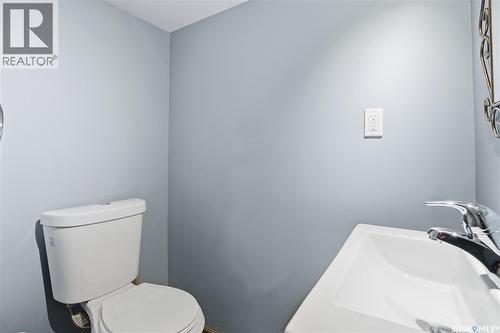 470 Hamilton Street, Regina, SK - Indoor Photo Showing Bathroom