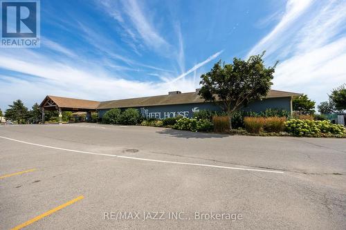 213 Wilmot Trail, Clarington (Bowmanville), ON - Outdoor