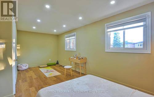 4322 Shelby Crescent, Mississauga, ON - Indoor