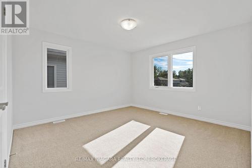 219 Wells Avenue, Fort Erie (Ridgeway), ON - Indoor Photo Showing Other Room