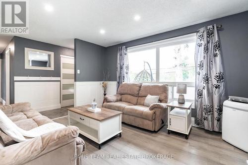 8304 County Road 169, Severn, ON - Indoor Photo Showing Bedroom