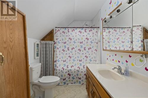 195 Maple St, Sault Ste. Marie, ON - Indoor Photo Showing Bathroom