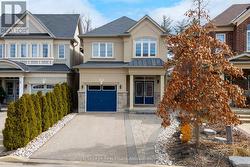 25 UPPER CANADA COURT  Halton Hills, ON L7G 0K9