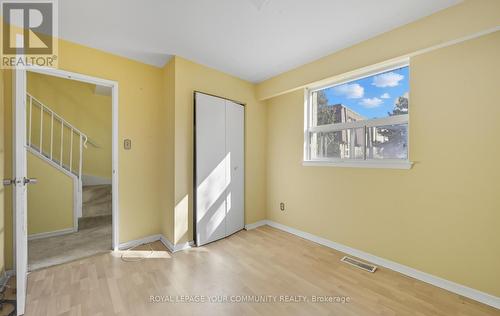 10 Village Green Way, Toronto, ON - Indoor Photo Showing Other Room