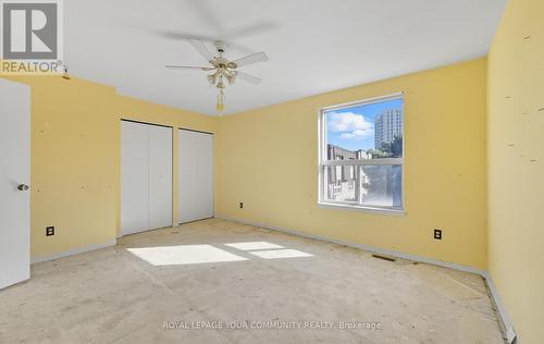 10 Village Green Way, Toronto, ON - Indoor Photo Showing Other Room