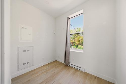 Bedroom - 2436 Rue Knox, Montréal (Le Sud-Ouest), QC - Indoor Photo Showing Other Room