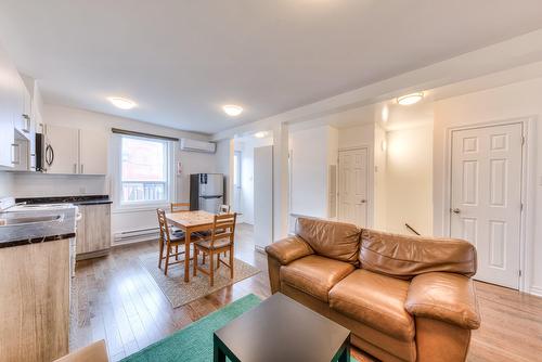 Kitchen - 3-2311 Rue Ontario E., Montréal (Ville-Marie), QC - Indoor Photo Showing Other Room