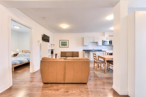 Living room - 3-2311 Rue Ontario E., Montréal (Ville-Marie), QC - Indoor