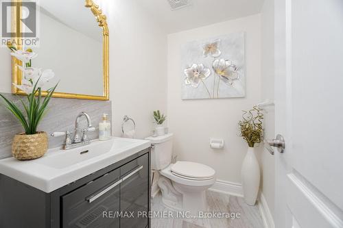 117 Professor Day Drive, Bradford West Gwillimbury, ON - Indoor Photo Showing Bathroom
