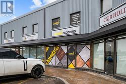 123 - 15 CAPELLA COURT  Ottawa, ON K2E 7X1