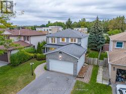 853 CROWELLS STREET  Oshawa, ON L1K 1X8