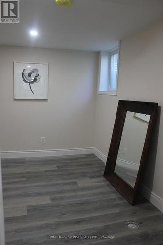 Lower - 54 Gladstone Square, Brampton, ON - Indoor Photo Showing Other Room