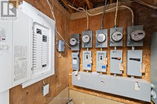 220 Caroline Street S, Hamilton, ON - Indoor Photo Showing Other Room