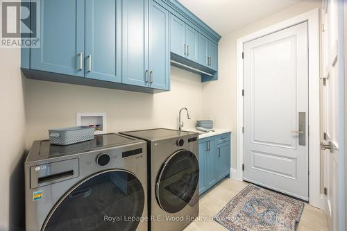 15 Greenhill Drive, Tillsonburg, ON - Indoor Photo Showing Laundry Room