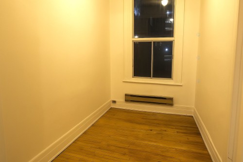 Salon - 5356 Av. Casgrain, Montréal (Le Plateau-Mont-Royal), QC - Indoor Photo Showing Other Room