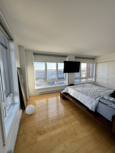 Chambre à coucher principale - 514-2160 Av. Terry-Fox, Laval (Chomedey), QC - Indoor Photo Showing Bedroom