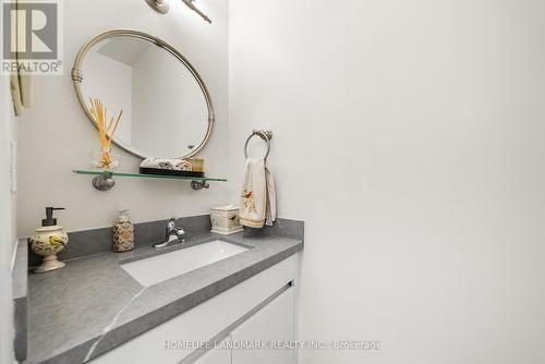 200 Fallingbrook Street, Whitby, ON -  Photo Showing Bathroom