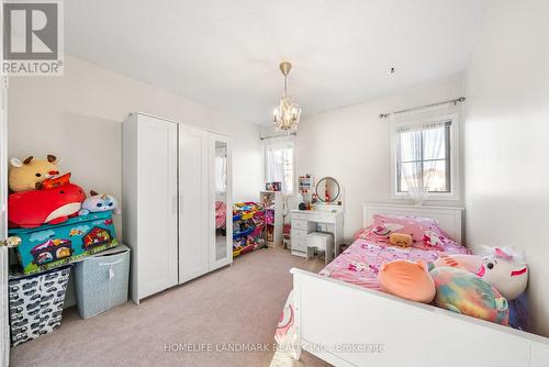 200 Fallingbrook Street, Whitby, ON - Indoor Photo Showing Bedroom