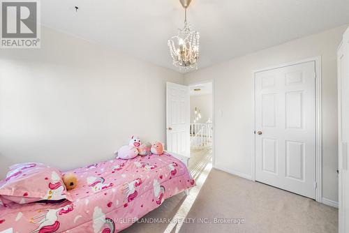 200 Fallingbrook Street, Whitby, ON - Indoor Photo Showing Bedroom