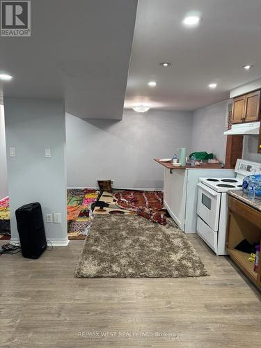 Basement - 640 Ormond Drive, Oshawa, ON - Indoor Photo Showing Kitchen