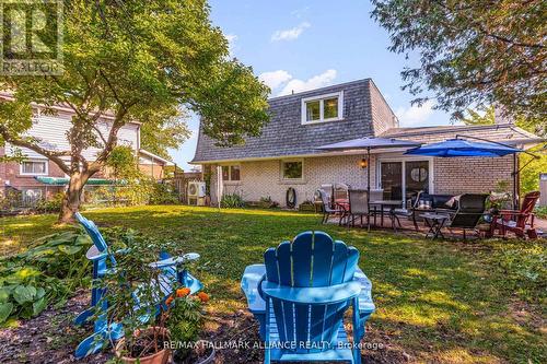 2033 Water'S Edge Drive, Oakville, ON - Outdoor