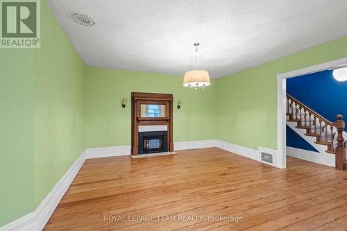 6722 Rideau Valley Drive S, Ottawa, ON - Indoor With Fireplace