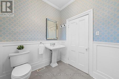 6722 Rideau Valley Drive S, Ottawa, ON - Indoor Photo Showing Bathroom