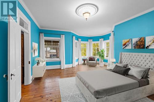 This photograph has been virtually staged. - 6722 Rideau Valley Drive S, Ottawa, ON - Indoor