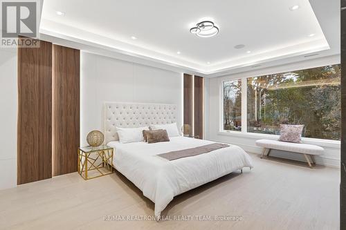 1362 Sedgewick Crescent, Oakville, ON - Indoor Photo Showing Bedroom