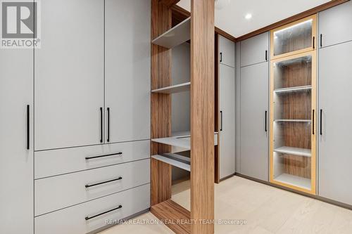 1362 Sedgewick Crescent, Oakville, ON - Indoor Photo Showing Other Room