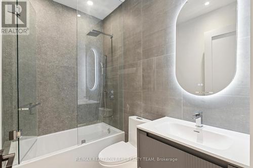 1362 Sedgewick Crescent, Oakville, ON - Indoor Photo Showing Bathroom