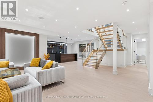 1362 Sedgewick Crescent, Oakville, ON - Indoor