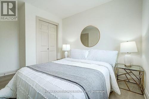 160 Letitia Street, Barrie, ON - Indoor Photo Showing Bedroom