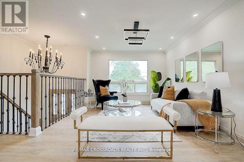 160 Letitia Street, Barrie, ON - Indoor