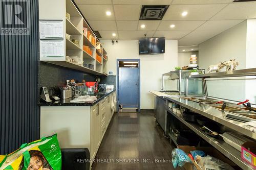 1289 Marlborough Court, Oakville, ON 