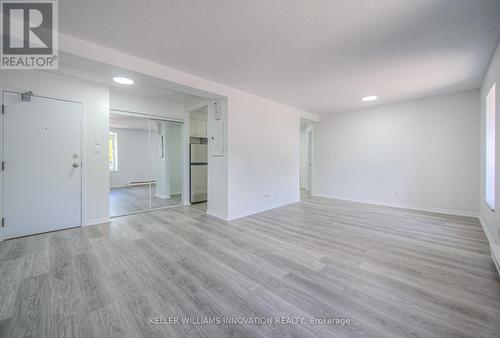 1123 Queenston Road, Cambridge, ON - Indoor Photo Showing Other Room