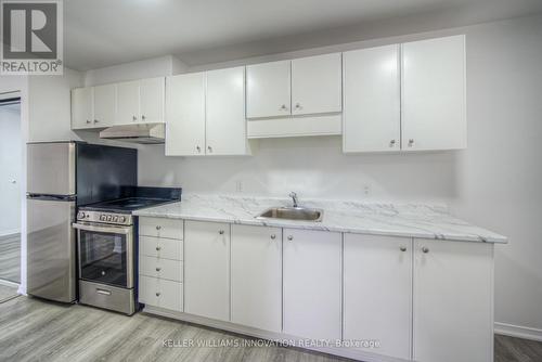 1123 Queenston Road, Cambridge, ON - Indoor Photo Showing Kitchen