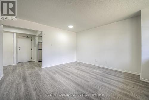 1123 Queenston Road, Cambridge, ON - Indoor Photo Showing Other Room