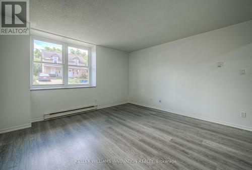 1123 Queenston Road, Cambridge, ON - Indoor Photo Showing Other Room