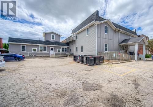 1123 Queenston Road, Cambridge, ON - Outdoor