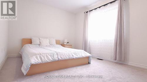 251 Danny Wheeler Boulevard, Georgina, ON - Indoor Photo Showing Bedroom