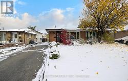7812 KITTRIDGE DRIVE  Mississauga, ON L4T 3J6
